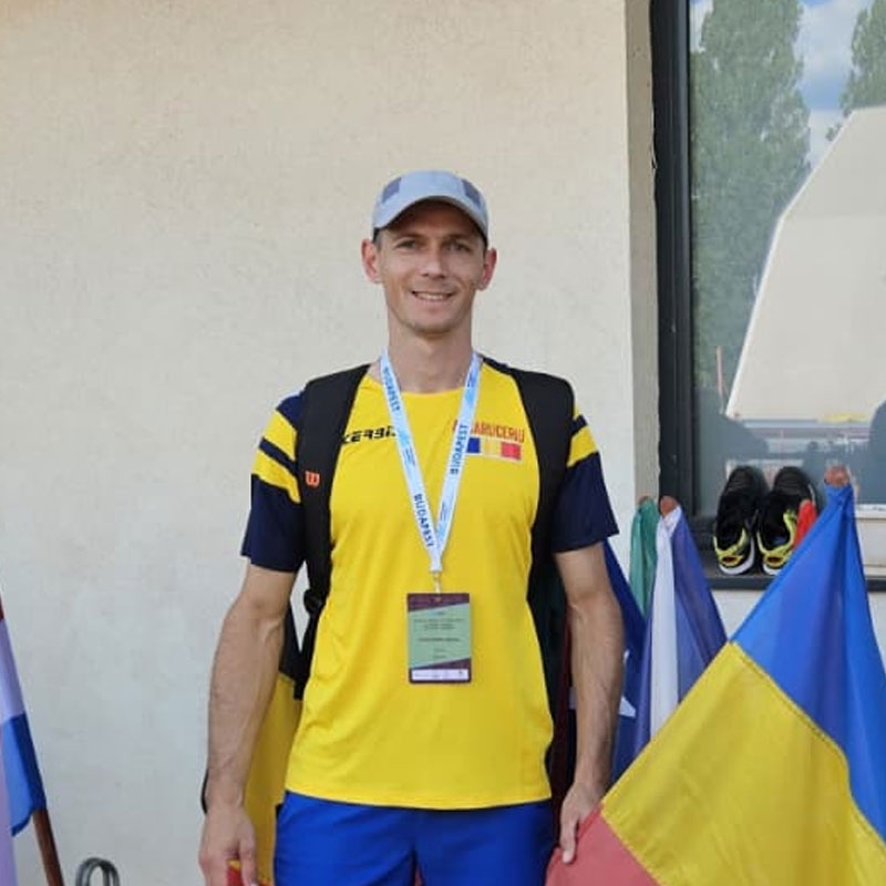 Adi Căruceriu 
